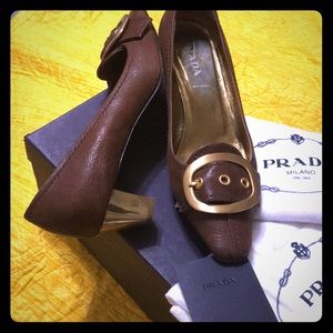 Beautiful brown Prada shoes with buckle 6.5